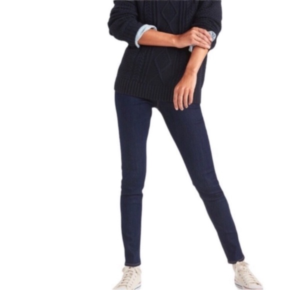 Old Navy Women's Sz 10 Low Rise Dark Wash Pull on Skinny Jegging Excellent Cond - Picture 1 of 10